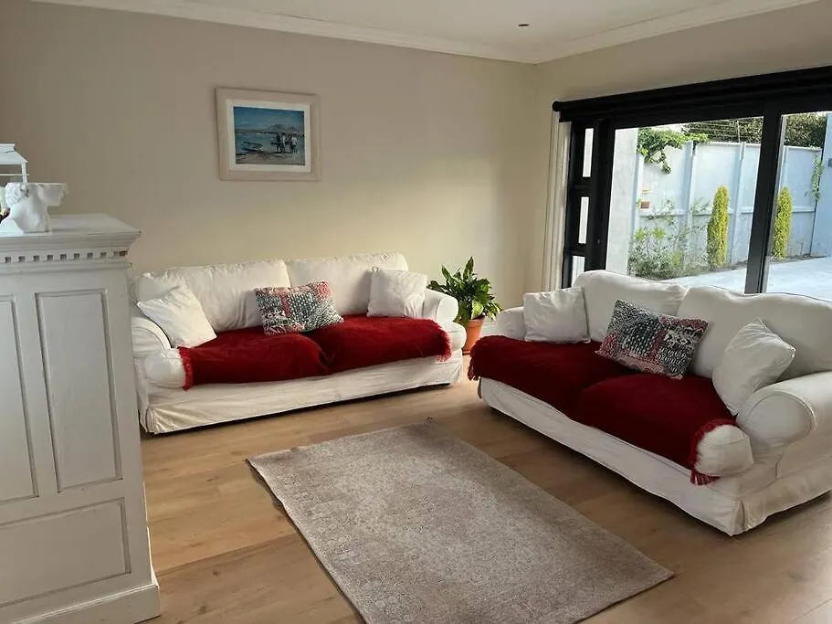 Charming Home, The Vines In Constantia Cape Town